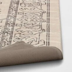 Plush Persian Style Area Rug Cream - Threshold™ -Decor Home GUEST 094d1483 09c3 4a79 a27c 9f926cb0e4bb