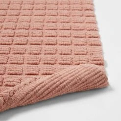 20"x32" Square Tufted Bath Rug Clay Pink - Threshold™ -Decor Home GUEST 1fd0ba5f e294 426b 9282 7214e9ac95bf
