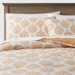 Medallion Printed Comforter & Sham Set Off-White/Dark Gold - Threshold™ -Decor Home GUEST 60cf55a4 b131 4cd9 9d3e f2d1287d9cce