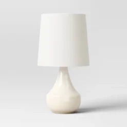 Montreal Wren Assembled Table Lamp White - Threshold™ -Decor Home GUEST c58fb750 83fe 40a7 be80 05100a364310