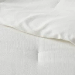 Family-Friendly Comforter & Sham Set Chambray - Threshold™ -Decor Home GUEST d65c10f7 e586 4941 a5dc ed729c323227